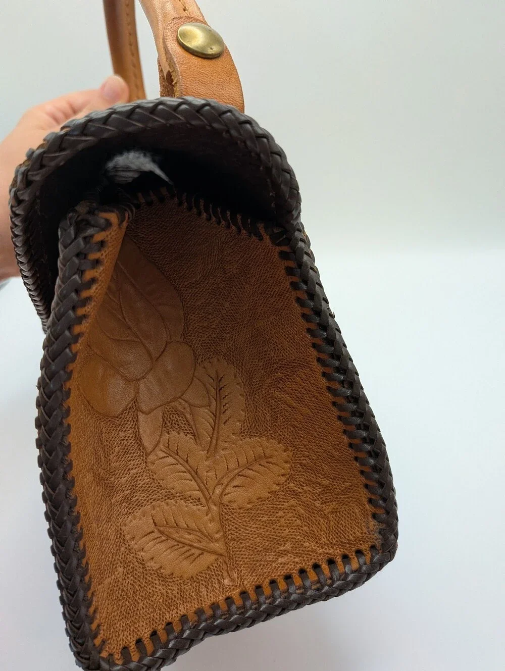 Vintage 70s Hand Tooled Floral Leather Top Handle Bag Purse
